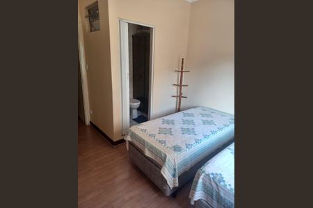 Quarto de casa para alugar com 2 quartos, 150m² em Vila Monumento, São Paulo