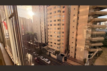 Vista da Sacada de apartamento à venda com 3 quartos, 153m² em Setor Bela Vista, Goiânia