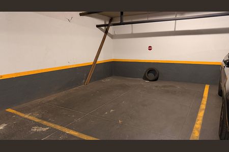 Garagem de apartamento à venda com 3 quartos, 153m² em Setor Bela Vista, Goiânia