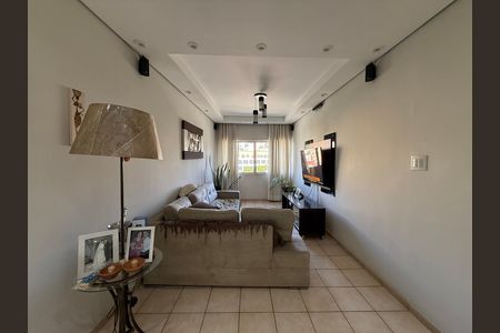 Apartamento para alugar com 2 quartos, 117m² em Santa Cecilia, São Paulo