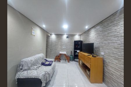 Sala de casa à venda com 2 quartos, 130m² em Jardim Lucélia, São Paulo