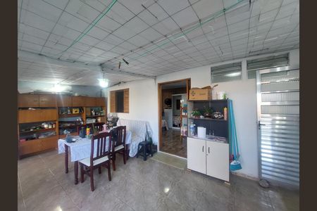 Varanda / Área de Serviço de casa à venda com 2 quartos, 130m² em Jardim Lucélia, São Paulo