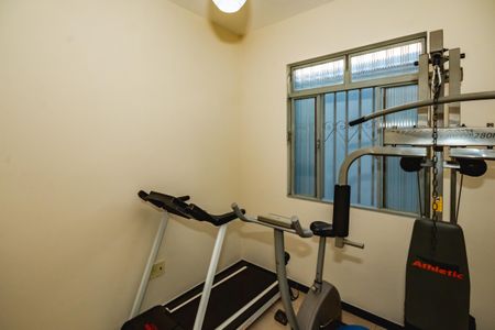 Casa à venda com 4 quartos, 200m² em Candelária, Belo Horizonte