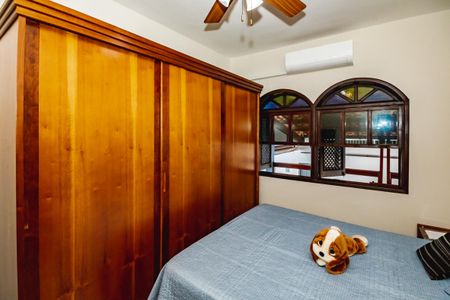 Casa à venda com 4 quartos, 200m² em Candelária, Belo Horizonte