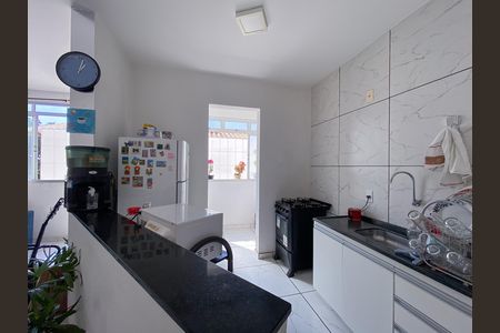 Apartamento à venda com 2 quartos, 65m² em Estrela Dalva, Belo Horizonte