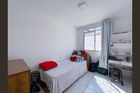 Quarto de apartamento à venda com 2 quartos, 65m² em Estrela Dalva, Belo Horizonte