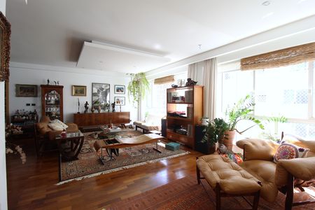 Sala de apartamento à venda com 4 quartos, 216m² em Itaim Bibi, São Paulo