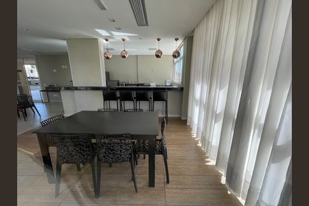 Apartamento para alugar com 60m², 2 quartos e 1 vaga