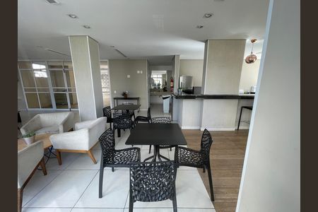 Apartamento para alugar com 60m², 2 quartos e 1 vaga Apartamento para alugar com 60m², 2 quartos e 1 vagaCondomínio