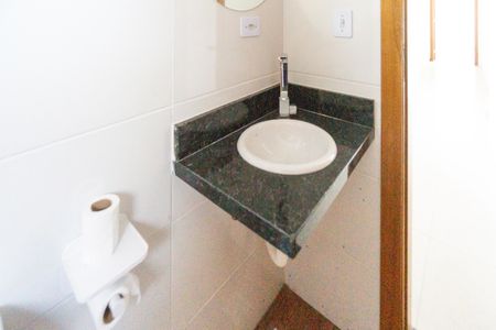 Pia de apartamento à venda com 2 quartos, 50m² em Vila Carrão, São Paulo