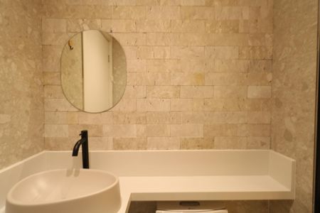 Banheiro de apartamento para alugar com 2 quartos, 41m² em Canhema, Diadema
