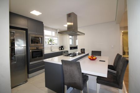 Sala /  Cozinha de apartamento à venda com 2 quartos, 84m² em Tucuruvi, São Paulo