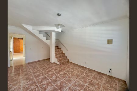 Casa de Condomínio à venda com 2 quartos, 119m² em Jardim Adriana, Guarulhos