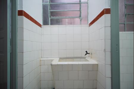 Área de Serviço de apartamento para alugar com 3 quartos, 80m² em Agronomia, Porto Alegre