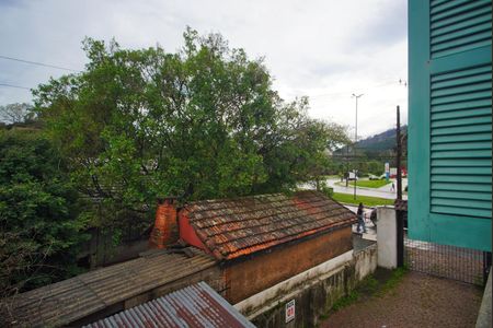 Sala - Vista de apartamento para alugar com 3 quartos, 80m² em Agronomia, Porto Alegre