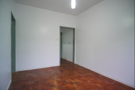 Sala de apartamento para alugar com 3 quartos, 80m² em Agronomia, Porto Alegre