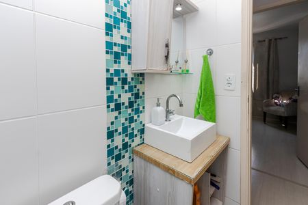 Banheiro de apartamento à venda com 3 quartos, 63m² em Jardim Neide, São Paulo