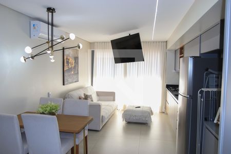 Apartamento para alugar com 2 quartos, 79m² em Setor Bueno, Goiânia