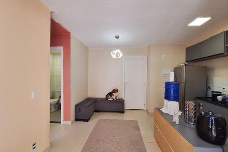 Sala  de apartamento para alugar com 2 quartos, 45m² em Jardim, Santo André