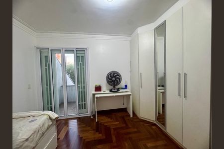 Foto 29 de casa à venda com 3 quartos, 360m² em Parque Assuncao, Taboão da Serra