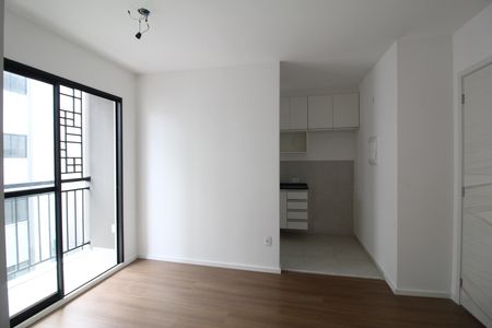 Sala de apartamento para alugar com 2 quartos, 45m² em Jacarepaguá, Rio de Janeiro