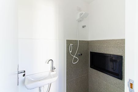 Apartamento para alugar com 100m², 2 quartos e 1 vaga Apartamento para alugar com 100m², 2 quartos e 1 vagaÁrea de Serviço