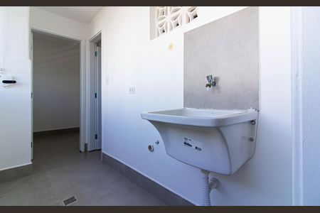 Apartamento para alugar com 100m², 2 quartos e 1 vaga Apartamento para alugar com 100m², 2 quartos e 1 vagaÁrea de Serviço