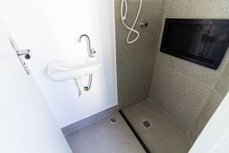 Apartamento para alugar com 100m², 2 quartos e 1 vaga Apartamento para alugar com 100m², 2 quartos e 1 vagaÁrea de Serviço