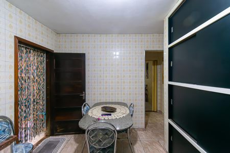 Cozinha de casa para alugar com 3 quartos, 96m² em Parque Sao Rafael, São Paulo