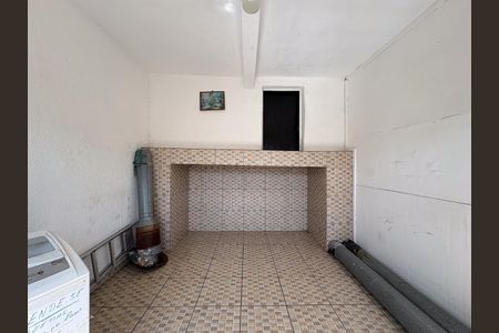 Garagem de casa à venda com 3 quartos, 96m² em Parque Sao Rafael, São Paulo