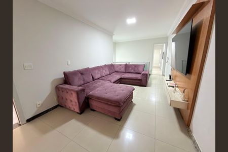 Sala de casa à venda com 3 quartos, 146m² em Planalto, Belo Horizonte