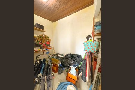 Casa para alugar com 257m², 3 quartos e 4 vagasDespensa