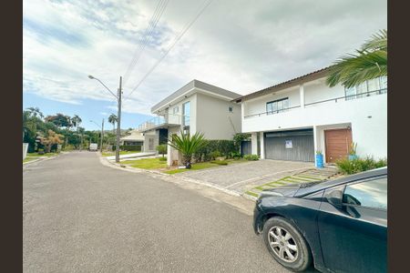 Casa para alugar com 257m², 3 quartos e 4 vagasVista da Rua