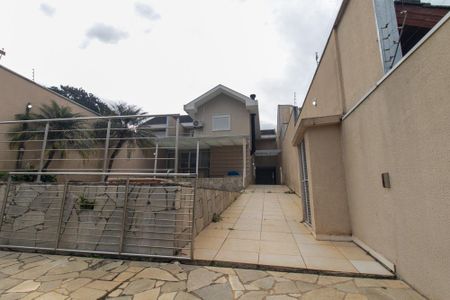 Casa para alugar com 316m², 4 quartos e 3 vagasQuintal