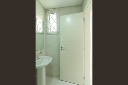 Casa para alugar com 316m², 4 quartos e 3 vagasBanheiro Social 2