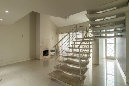 Casa para alugar com 316m², 4 quartos e 3 vagasSala