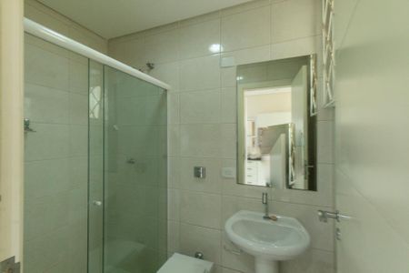Casa para alugar com 316m², 4 quartos e 3 vagasBanheiro Social 2
