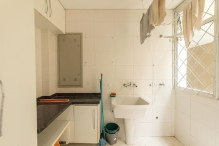 Casa para alugar com 316m², 4 quartos e 3 vagasÁrea de Serviço