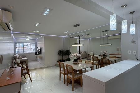 Apartamento para alugar com 3 quartos, 119m² em Boqueirão, Santos