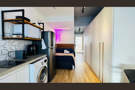 Cozinha de apartamento para alugar com 1 quarto, 24m² em Boqueirão, Santos