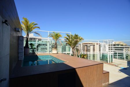 Piscina de apartamento à venda com 3 quartos, 280m² em Barra da Tijuca, Rio de Janeiro