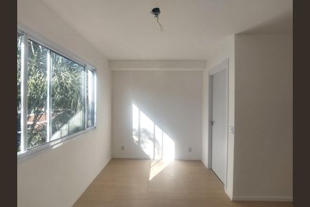 Sala de kitnet/studio para alugar com 1 quarto, 17m² em Campo Grande, São Paulo