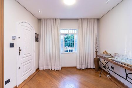 Sala de Estar de casa para alugar com 3 quartos, 220m² em Jardim Peri, São Paulo