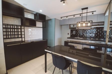 Cozinha e Área de Serviço de apartamento para alugar com 2 quartos, 57m² em Vila Ester (zona Norte), São Paulo