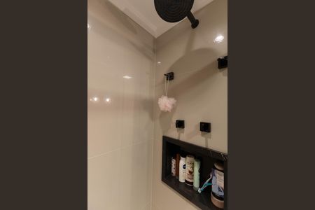 Banheiro Social de apartamento à venda com 2 quartos, 86m² em Vila Maria Alta, São Paulo