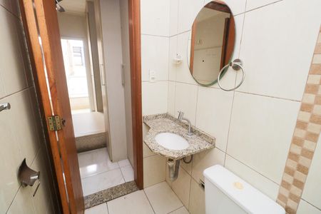 Apartamento para alugar com 120m², 2 quartos e 1 vaga Apartamento para alugar com 120m², 2 quartos e 1 vagaBanheiro da Suíte