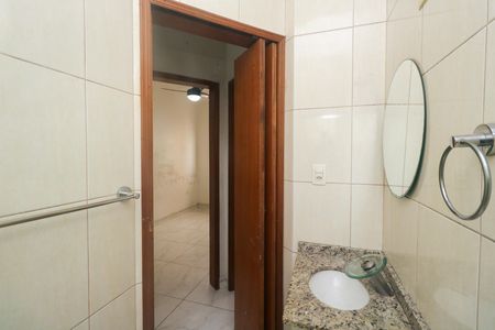 Apartamento para alugar com 120m², 2 quartos e 1 vaga Apartamento para alugar com 120m², 2 quartos e 1 vagaBanheiro Social