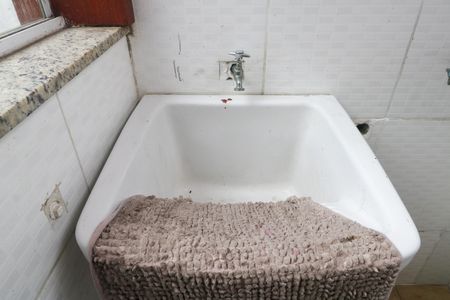 Área de Serviço de apartamento para alugar com 2 quartos, 120m² em Vila Tibiriçá, Santo André