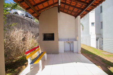Área comum - Churrasqueira de apartamento para alugar com 2 quartos, 50m² em Vila Nova, Porto Alegre