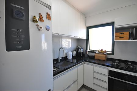 Cozinha de apartamento à venda com 2 quartos, 70m² em Vila Medeiros, São Paulo